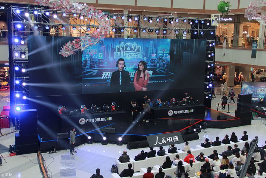 呈现出蓬勃 呈现出蓬勃