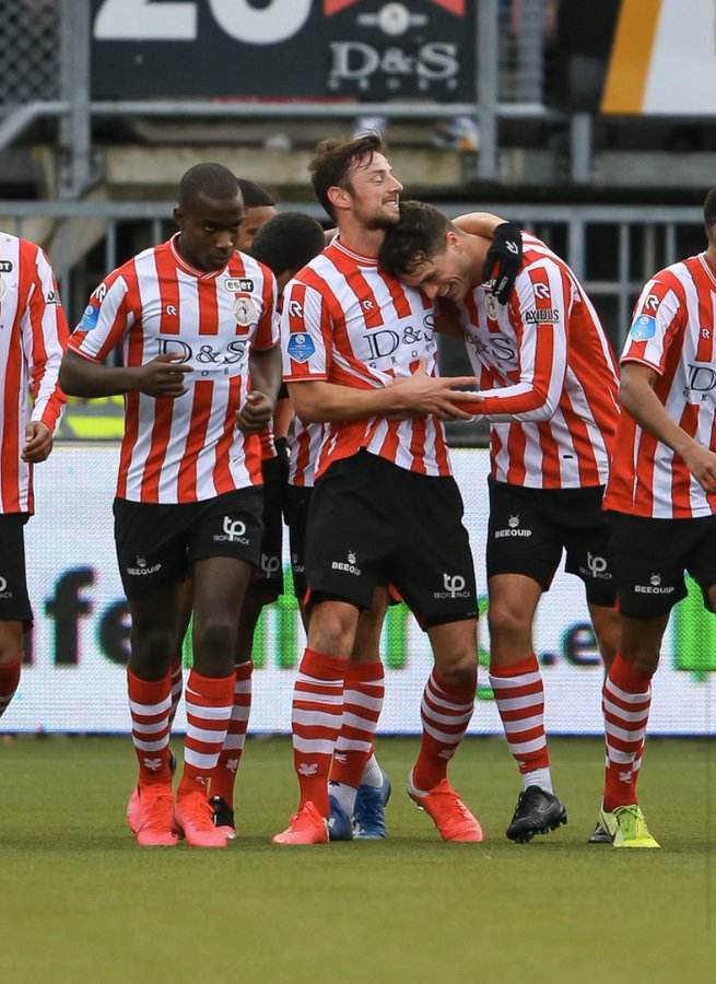 贡献2球1 贡献2球1